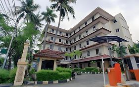 Hotel Puri Jaya Jakarta